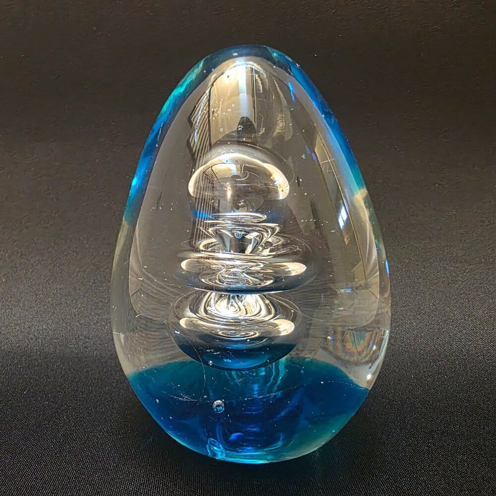Paperweight Glass Figurine Decorative Art Glass Clear blue Bubble Egg Shaped